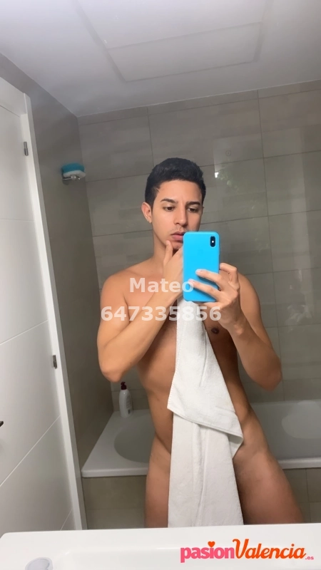 Sexy joven venezolano jugueton con piso privado  - 3