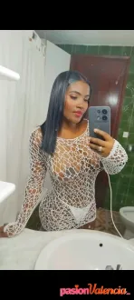 Sofia jovencita muy dominante para complacerte