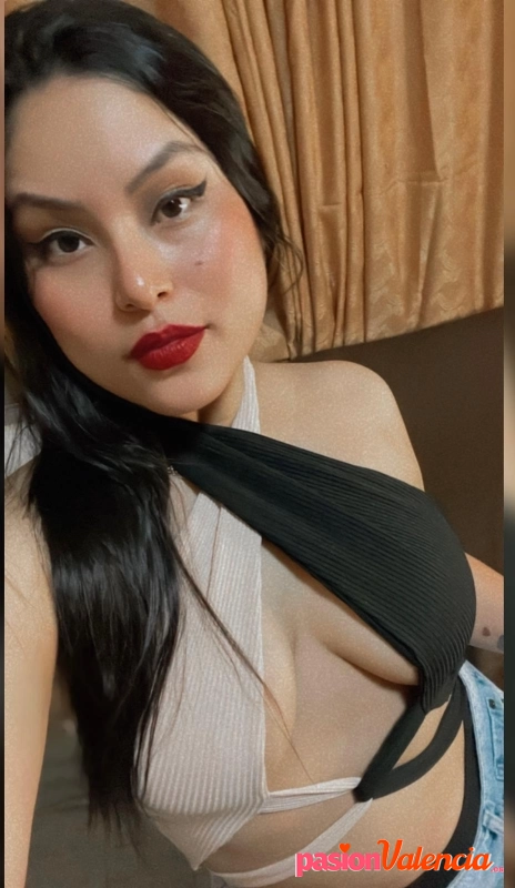 VEN Y COME DE ESTE DELICIOSO BOMBOM LATINO - 1