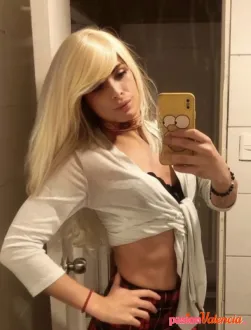 ALEJANDRA LINDA RUBIA VENEZOLANA SEXY ACTRACTIVA 